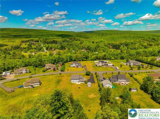 209 Terrace Drive, Chestnuthill Twp, PA 18353