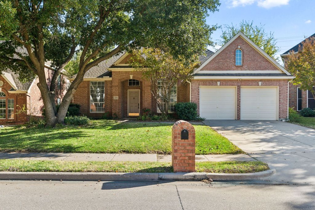 2708 Parkhaven Drive, Flower Mound, TX 75022
