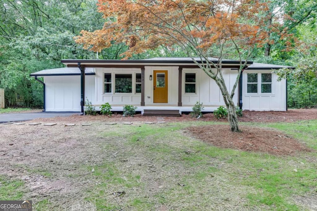 153 Mill Creek SPUR, Dawsonville, GA 30534