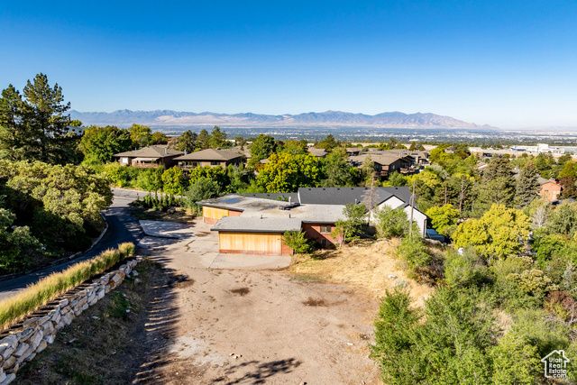 3821 S PARKVIEW DR, Millcreek, UT 84124