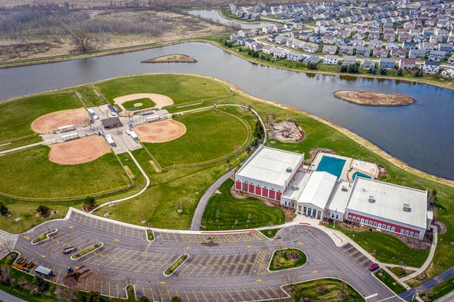 2484 Alison Avenue, Pingree Grove, IL 60140