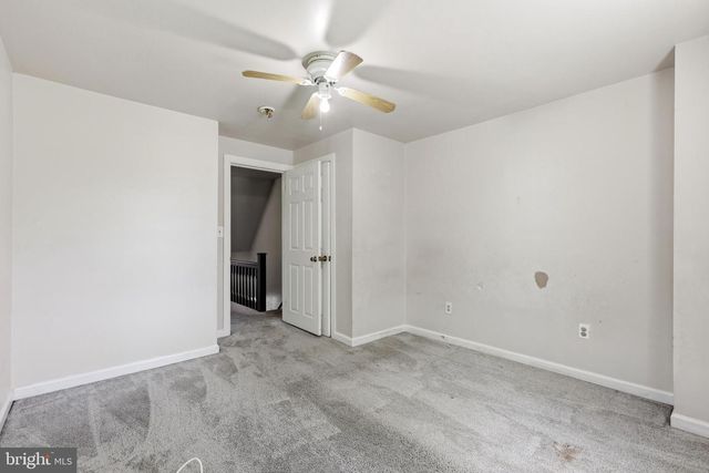 910 COLUMBUS RD, Burlington, NJ 08016