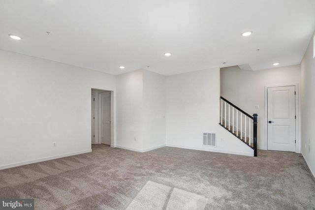 5733 HOWARD DR, Glen Burnie, MD 21060