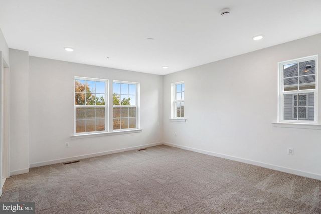 5733 HOWARD DR, Glen Burnie, MD 21060