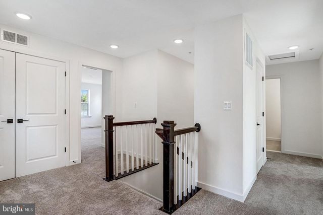 5733 HOWARD DR, Glen Burnie, MD 21060
