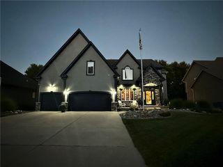 14593 S Twilight Lane, Olathe, KS 66062