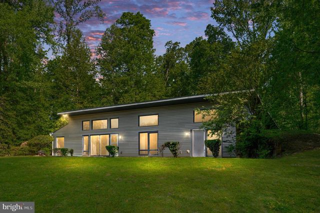 279 POPLAR RD, Fredericksburg, VA 22406