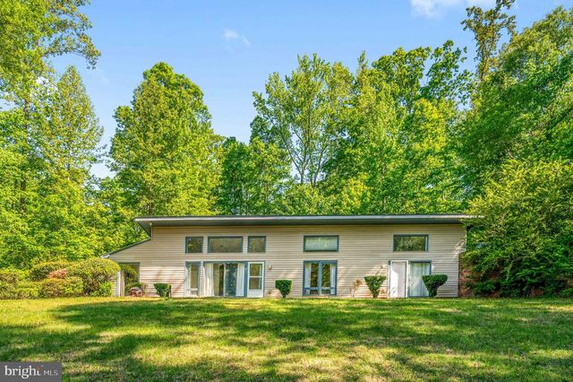 279 POPLAR RD, Fredericksburg, VA 22406