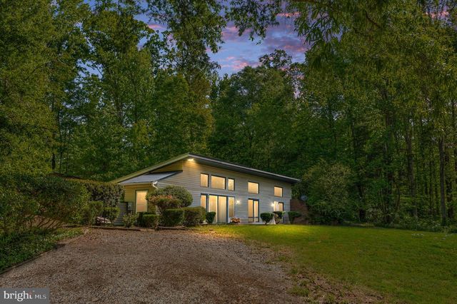 279 POPLAR RD, Fredericksburg, VA 22406