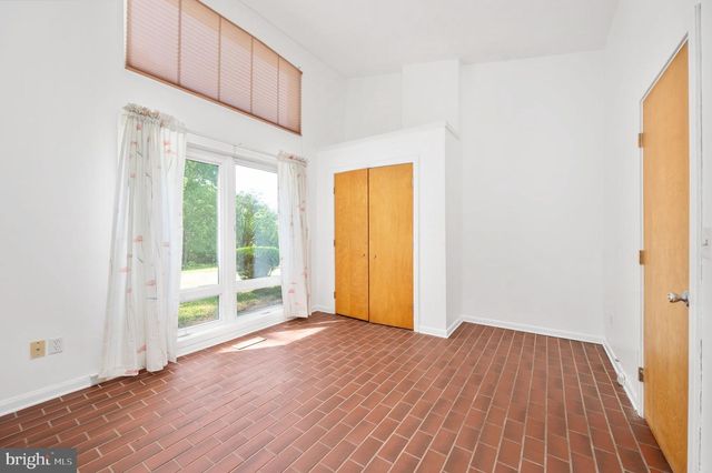 279 POPLAR RD, Fredericksburg, VA 22406