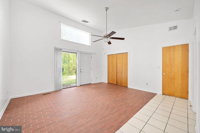 279 POPLAR RD, Fredericksburg, VA 22406