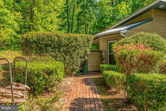 279 POPLAR RD, Fredericksburg, VA 22406
