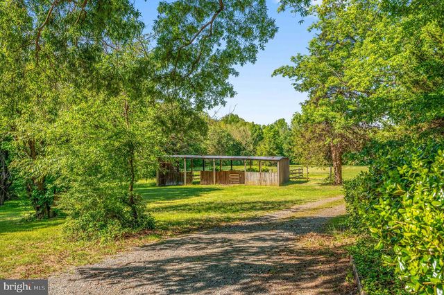 279 POPLAR RD, Fredericksburg, VA 22406