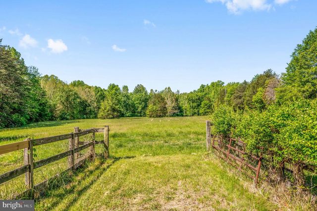 279 POPLAR RD, Fredericksburg, VA 22406
