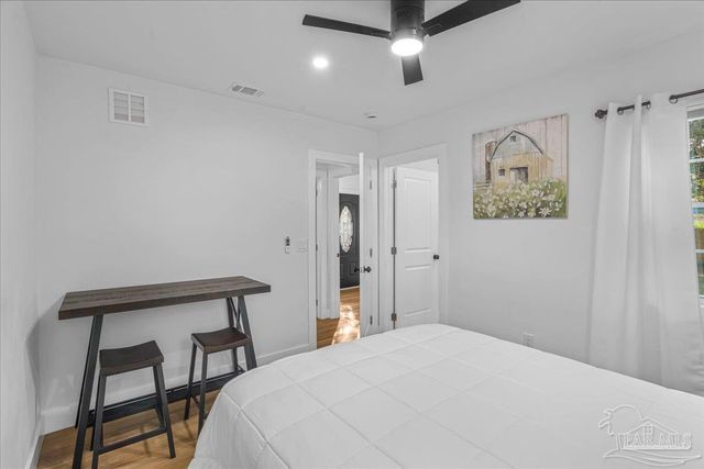 3415 N 9th Ave, Pensacola, FL 32503