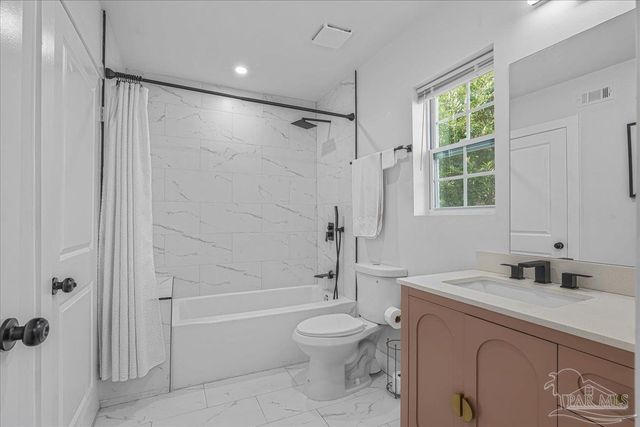 3415 N 9th Ave, Pensacola, FL 32503