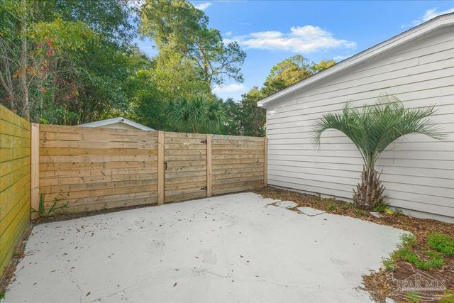 3415 N 9th Ave, Pensacola, FL 32503