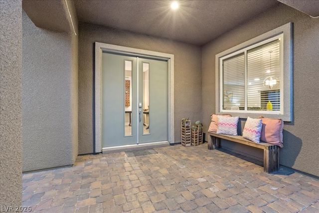8 Reflection Cove Drive, Henderson, NV 89011