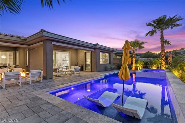 8 Reflection Cove Drive, Henderson, NV 89011