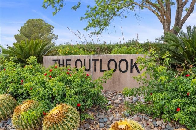 8 Reflection Cove Drive, Henderson, NV 89011