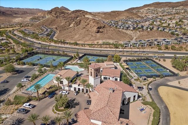 8 Reflection Cove Drive, Henderson, NV 89011