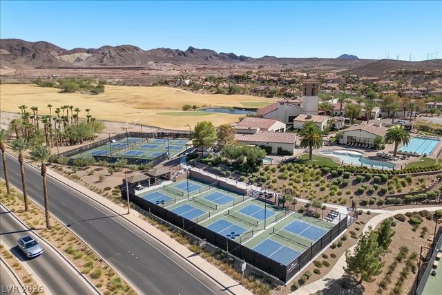 8 Reflection Cove Drive, Henderson, NV 89011