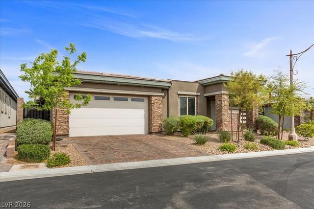 8 Reflection Cove Drive, Henderson, NV 89011