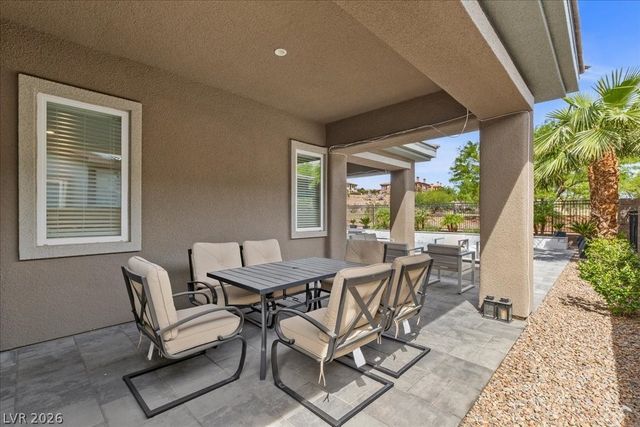 8 Reflection Cove Drive, Henderson, NV 89011