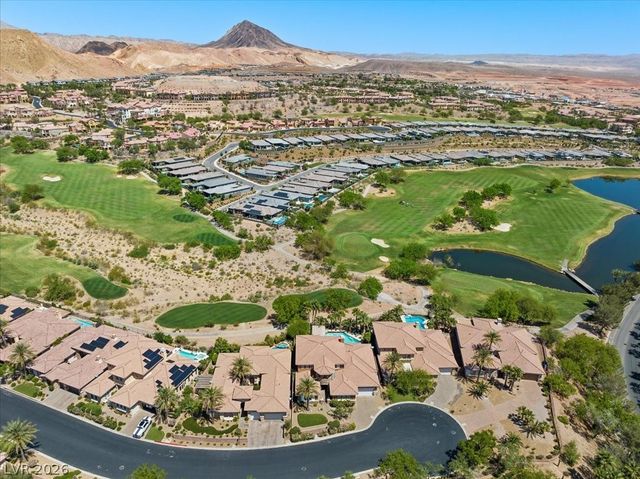 8 Reflection Cove Drive, Henderson, NV 89011