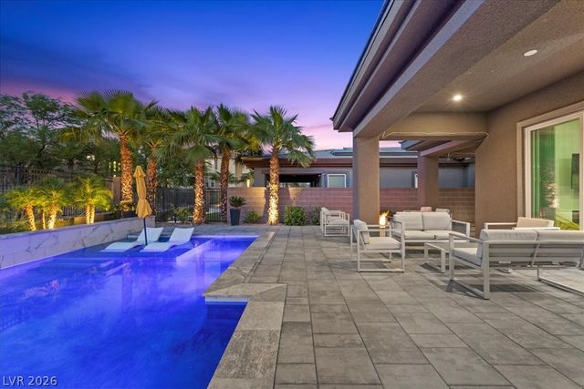 8 Reflection Cove Drive, Henderson, NV 89011