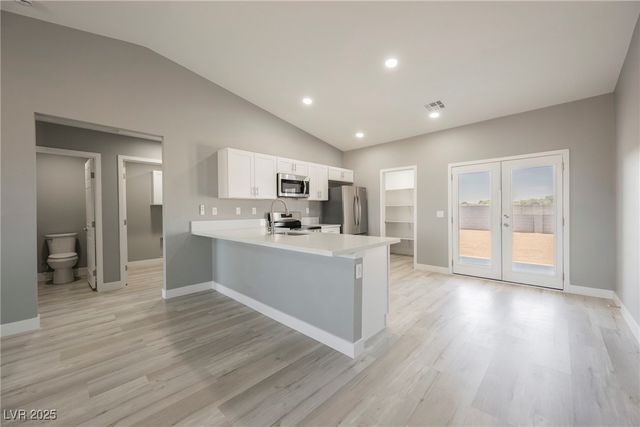 831 Valiant Avenue, Pahrump, NV 89060