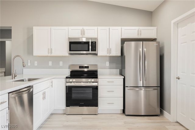 831 Valiant Avenue, Pahrump, NV 89060