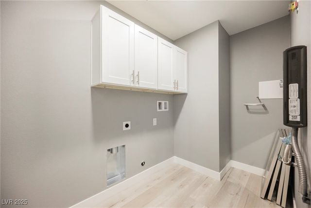 831 Valiant Avenue, Pahrump, NV 89060