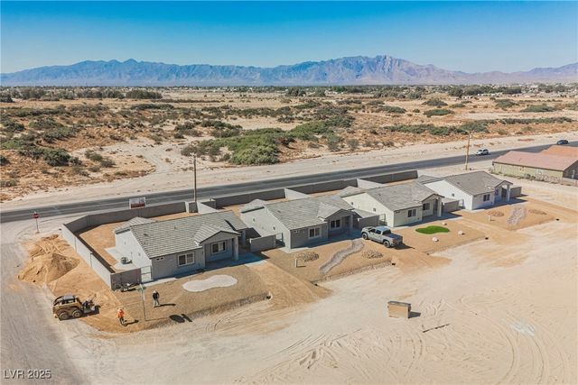 831 Valiant Avenue, Pahrump, NV 89060