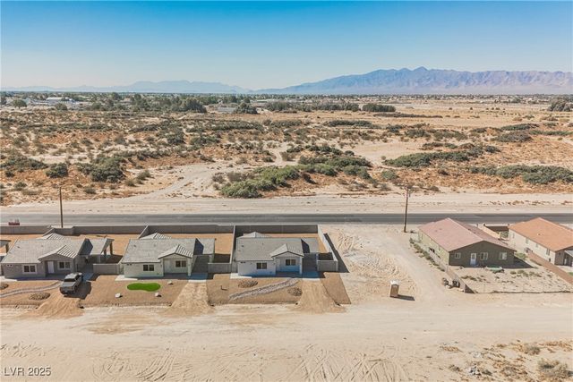 831 Valiant Avenue, Pahrump, NV 89060