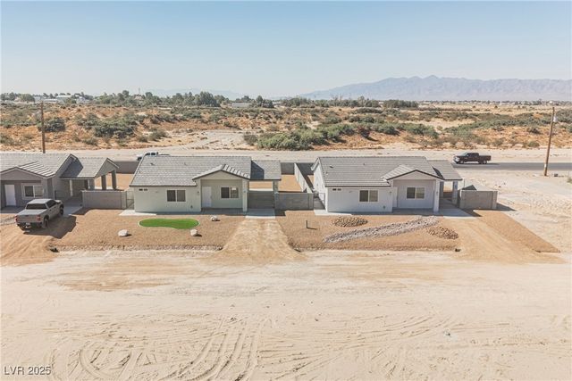 831 Valiant Avenue, Pahrump, NV 89060