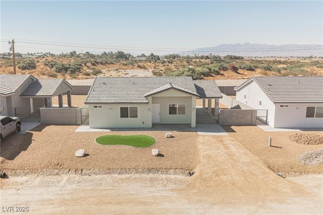 831 Valiant Avenue, Pahrump, NV 89060