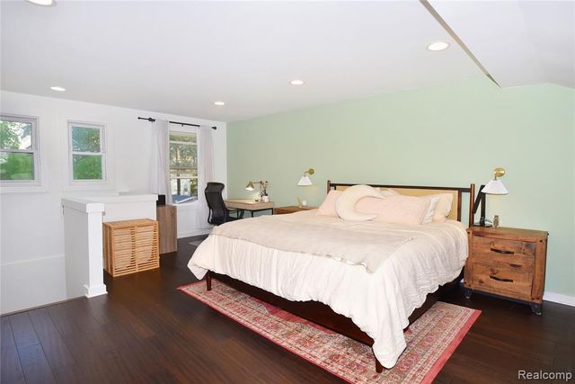 300 W Breckenridge Street, Ferndale, MI 48220