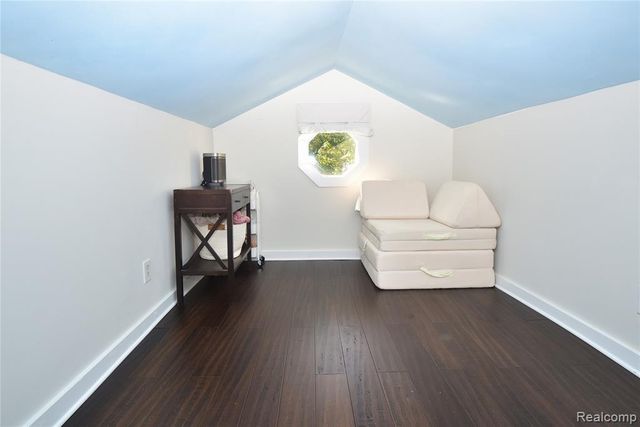 300 W Breckenridge Street, Ferndale, MI 48220