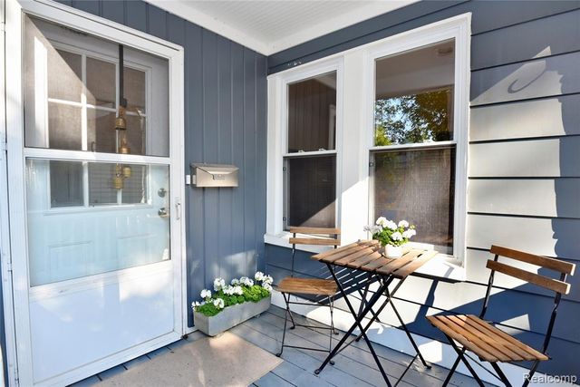 300 W Breckenridge Street, Ferndale, MI 48220