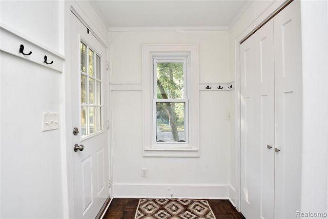 300 W Breckenridge Street, Ferndale, MI 48220