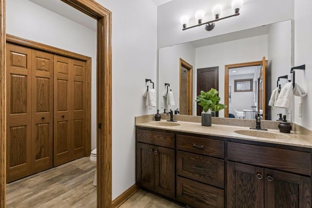 14920 Lori Road SE, Prior Lake, MN 55372