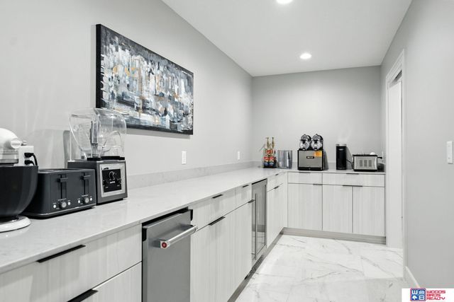 6250 S 112th Street, Lincoln, NE 68526