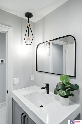 6250 S 112th Street, Lincoln, NE 68526