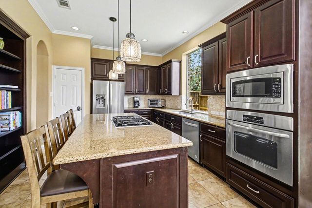 8210 Thunder Ridge Way, Missouri City, TX 77459