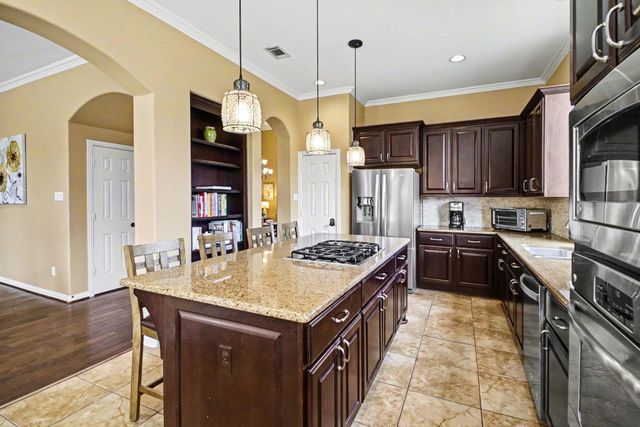 8210 Thunder Ridge Way, Missouri City, TX 77459