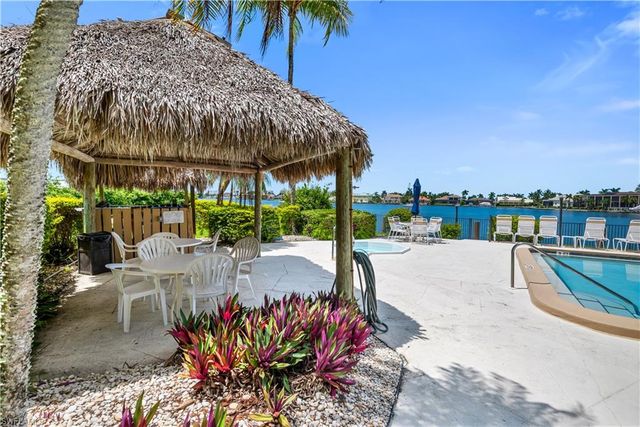 838 Elkcam CIR 112, Marco Island, FL 34145