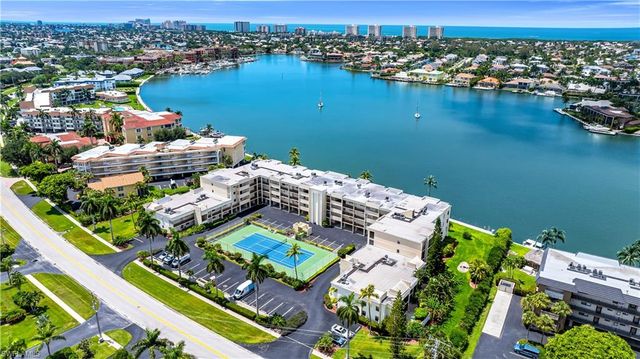 838 Elkcam CIR 112, Marco Island, FL 34145