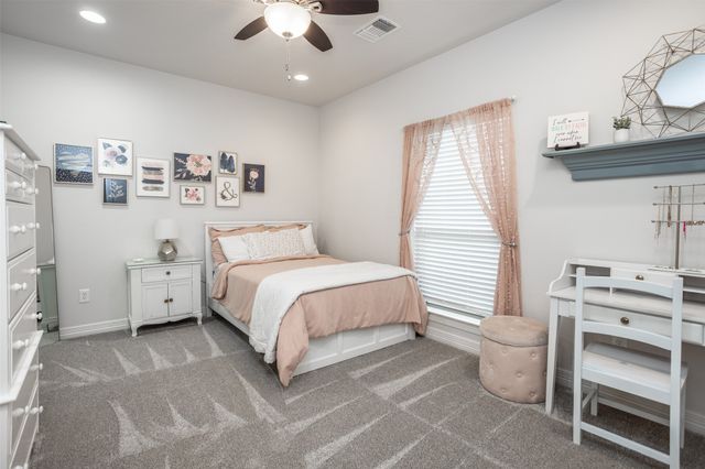 11 County Road 3631, Lindsay, TX 76250