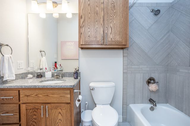 11 County Road 3631, Lindsay, TX 76250